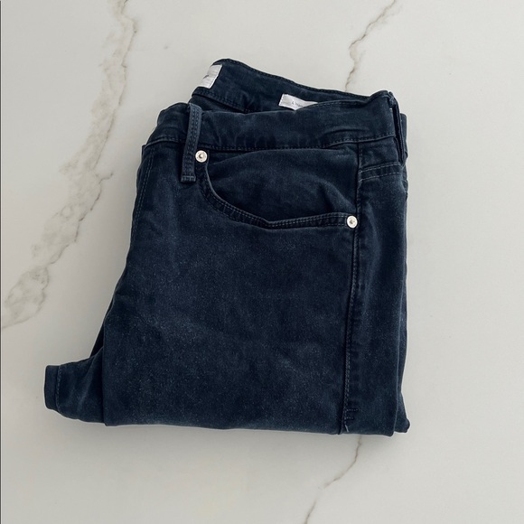 Frame l'homme slim brushed twill jeans in Navy - Picture 10 of 11